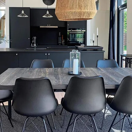 8 Person In Hornbaek-by Traum Hornbæk